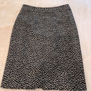 Harold’s black/white print skirt, lined, size 8, like new $12, originally $45